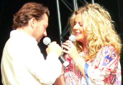 Foto och � Maria Nehro